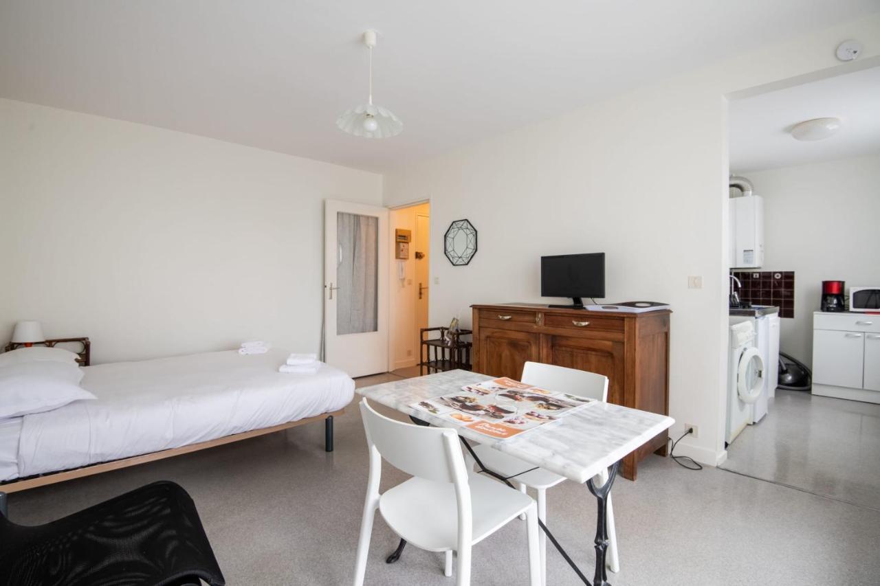Beautiful F1 Bis In The Heights Of Tours #Private Parking Apartment Екстериор снимка
